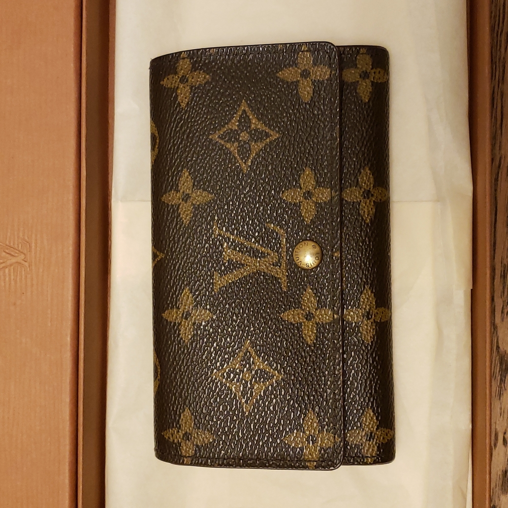 Louis Vuitton Monogram Coin Purse/ Wallet